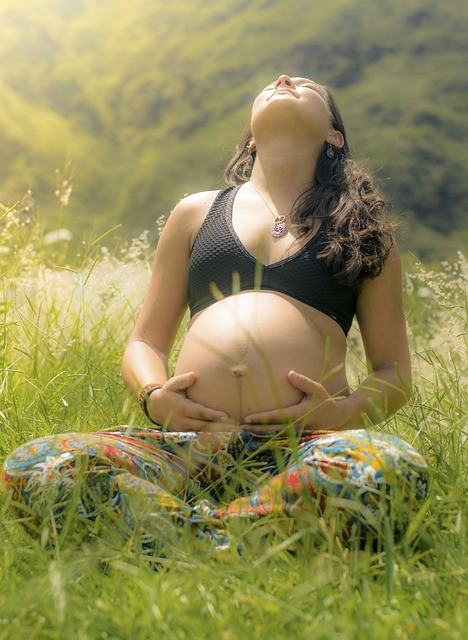 Un bébé arrive - femme enceinte - nouveaux projets en gestation